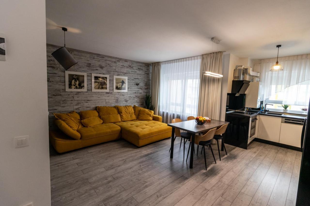 Tampa View Premium Apartment Braşov Eksteriør billede