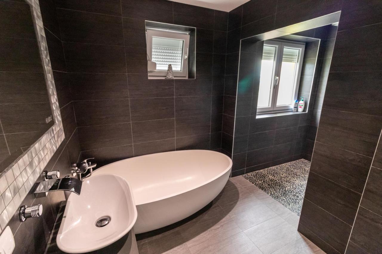 Tampa View Premium Apartment Braşov Eksteriør billede